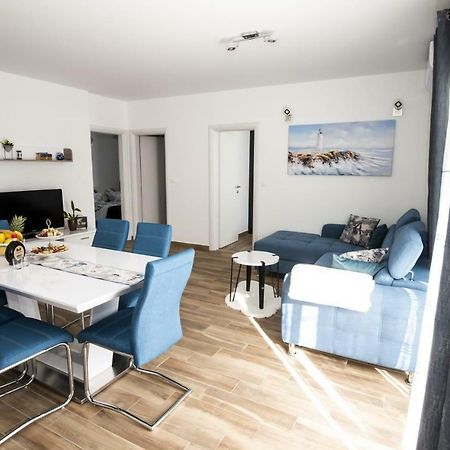 Blue Pearl Apartment روغوزنيكا المظهر الخارجي الصورة
