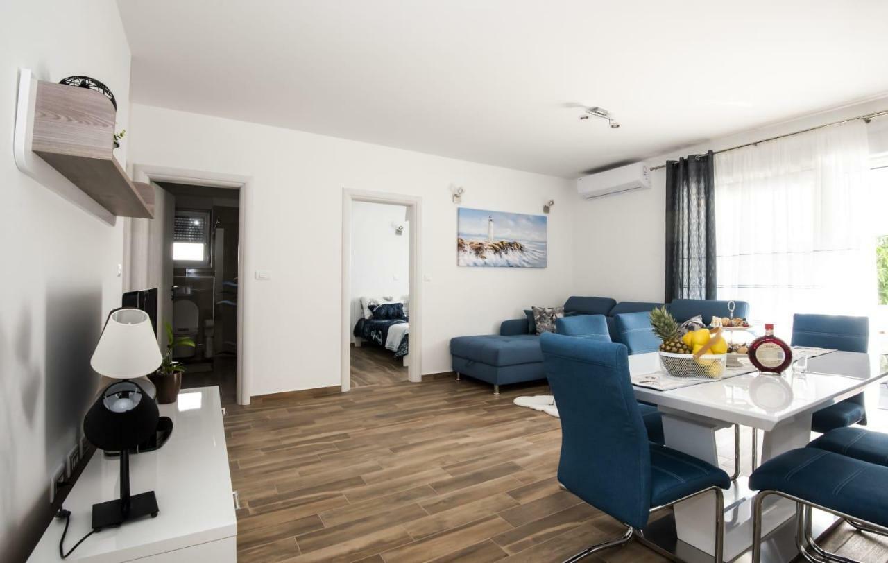 Blue Pearl Apartment روغوزنيكا المظهر الخارجي الصورة