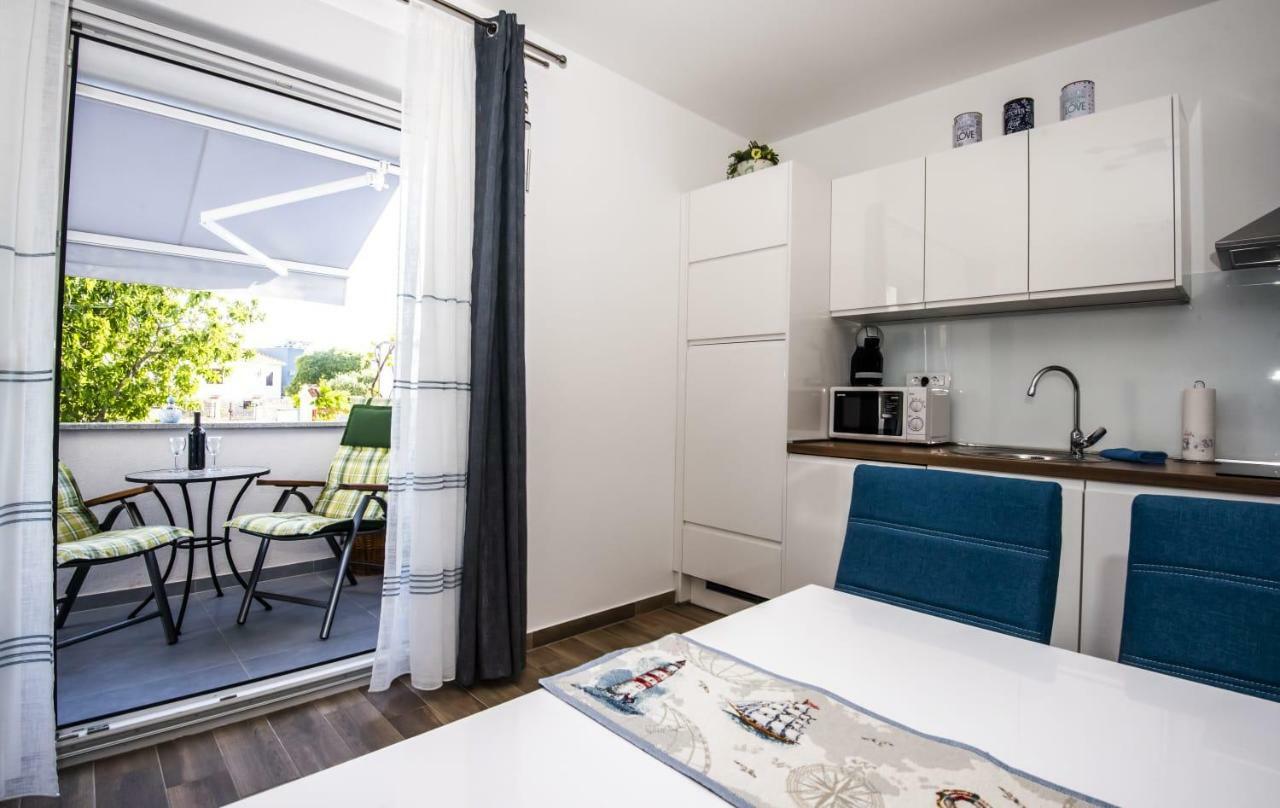 Blue Pearl Apartment روغوزنيكا المظهر الخارجي الصورة